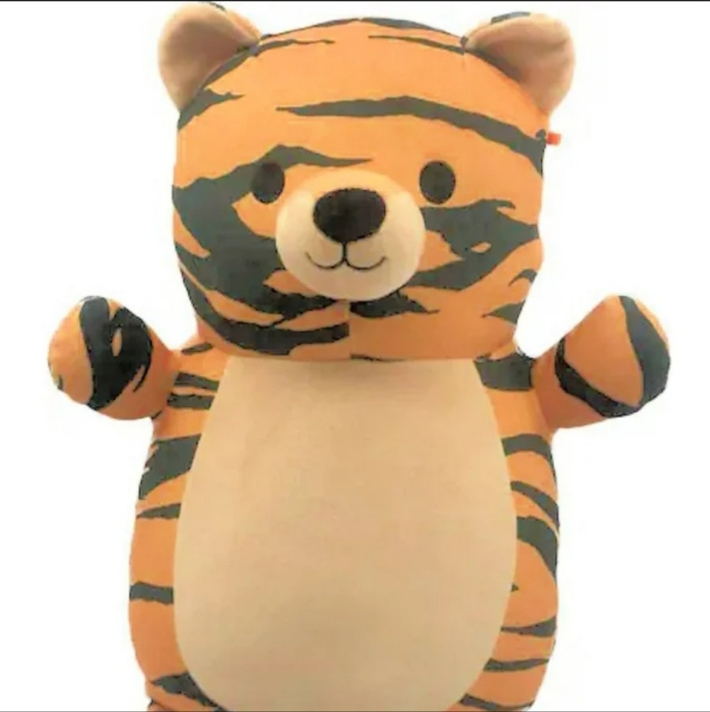 Squishmallows 14" Hug Mees Tina the Tiger
